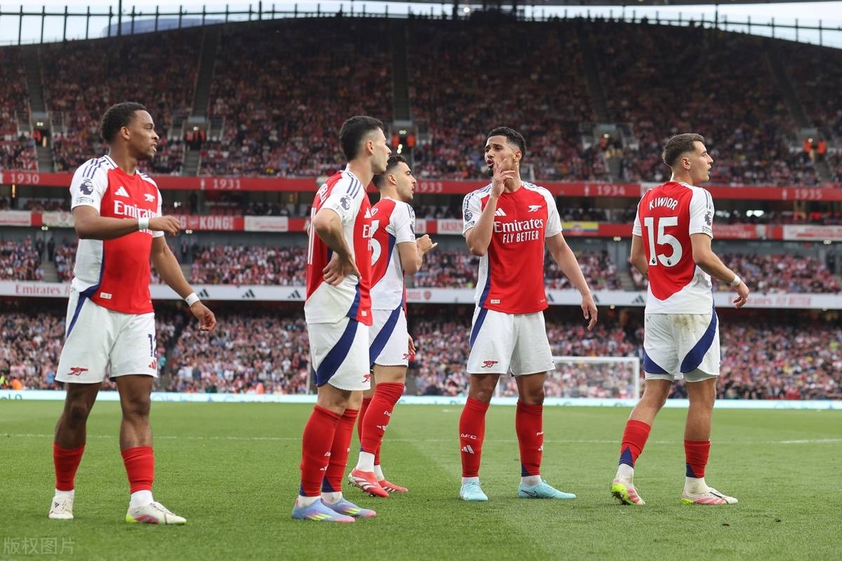 英超：阿森纳5-0血洗升班马，年轻队员表现抢眼