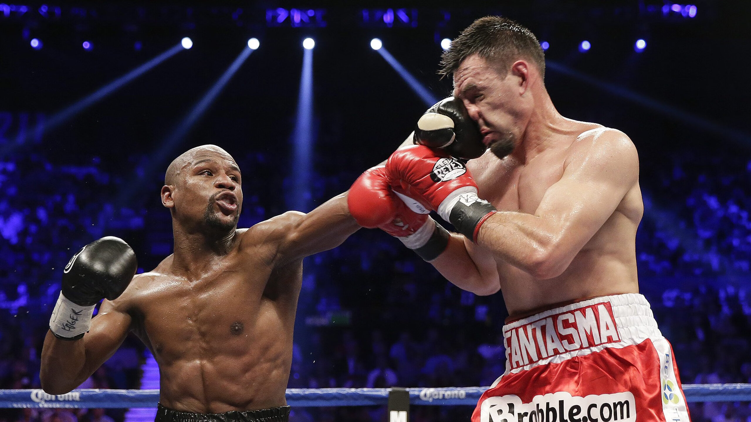 “中国足球产业持续优化，吸引更多投资和合作”，中国足球产业发展现状