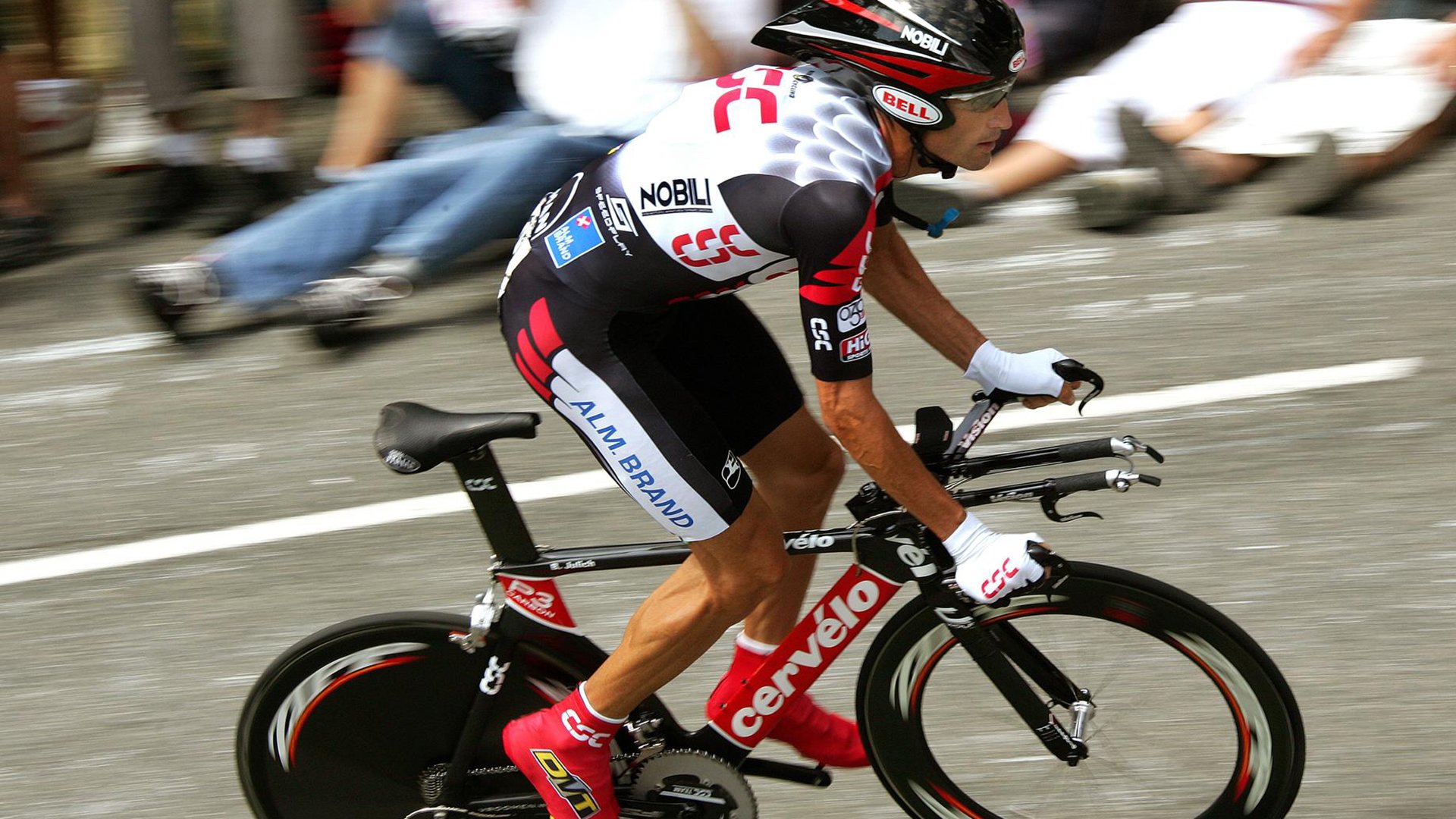 美国马术协会出版“Mustang Challenge”历史专著,记录赛事发展历程。